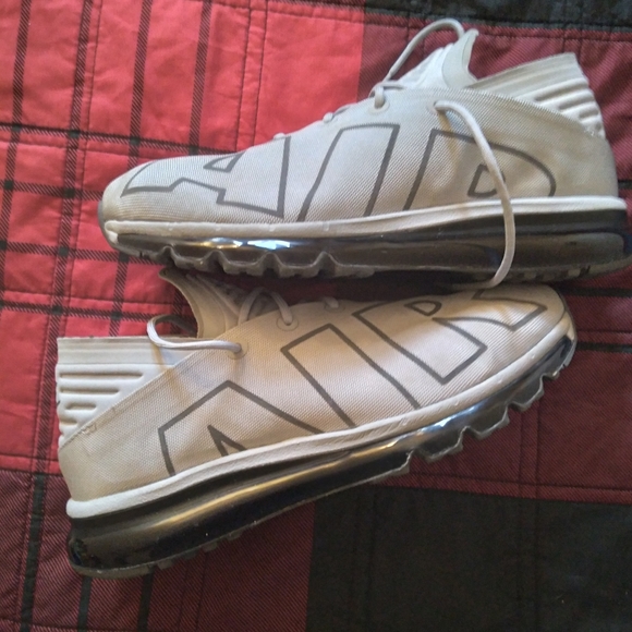 Nike Other - Nike airmax